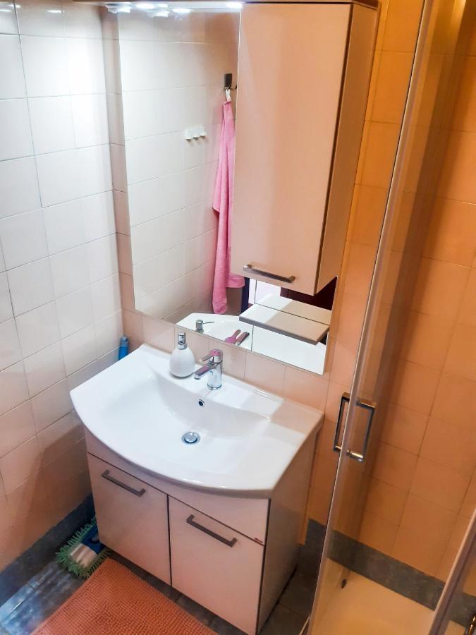 Apartmani Jutro ノヴァリャ エクステリア 写真