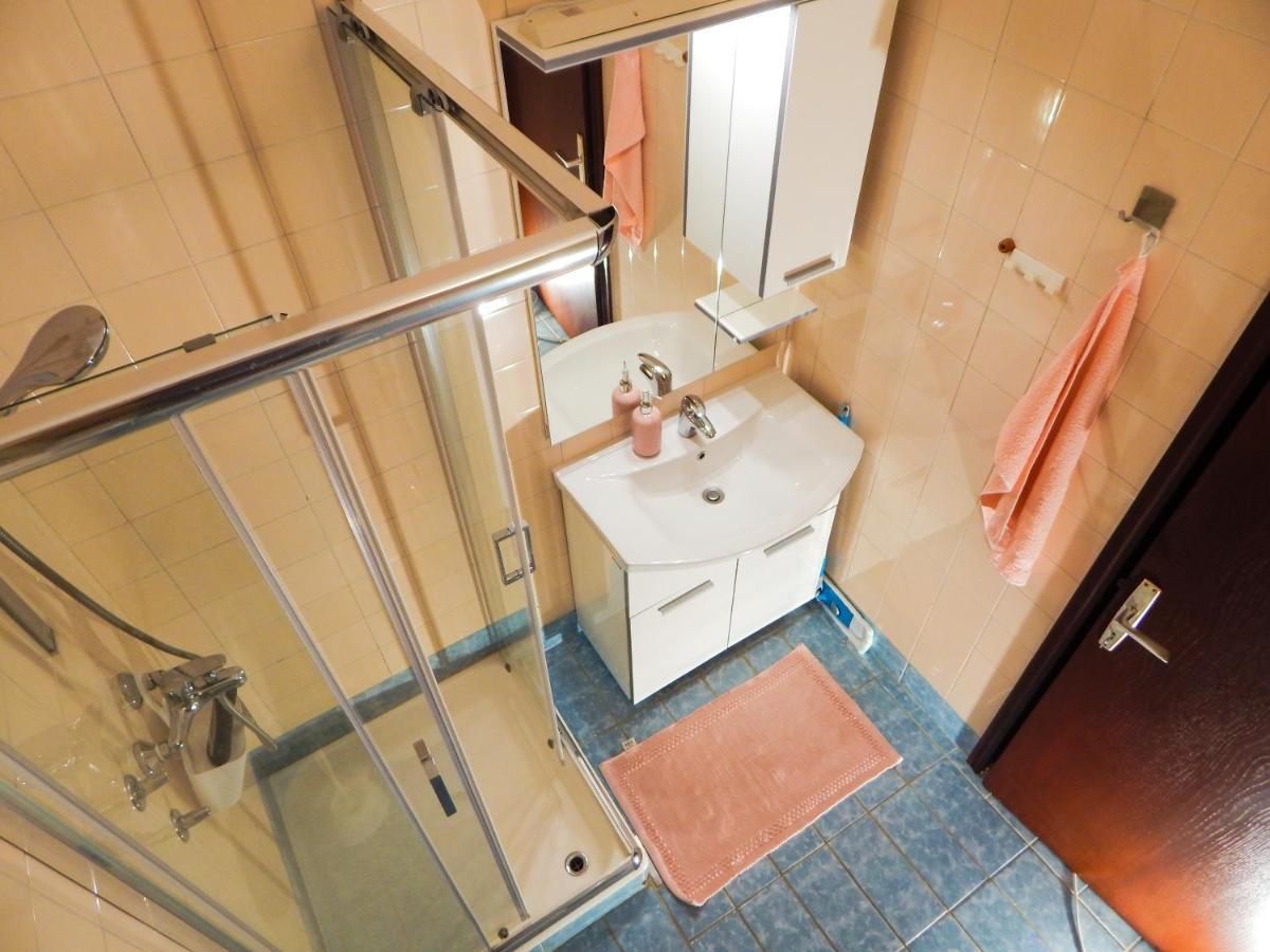 Apartmani Jutro ノヴァリャ エクステリア 写真