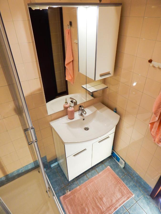 Apartmani Jutro ノヴァリャ エクステリア 写真